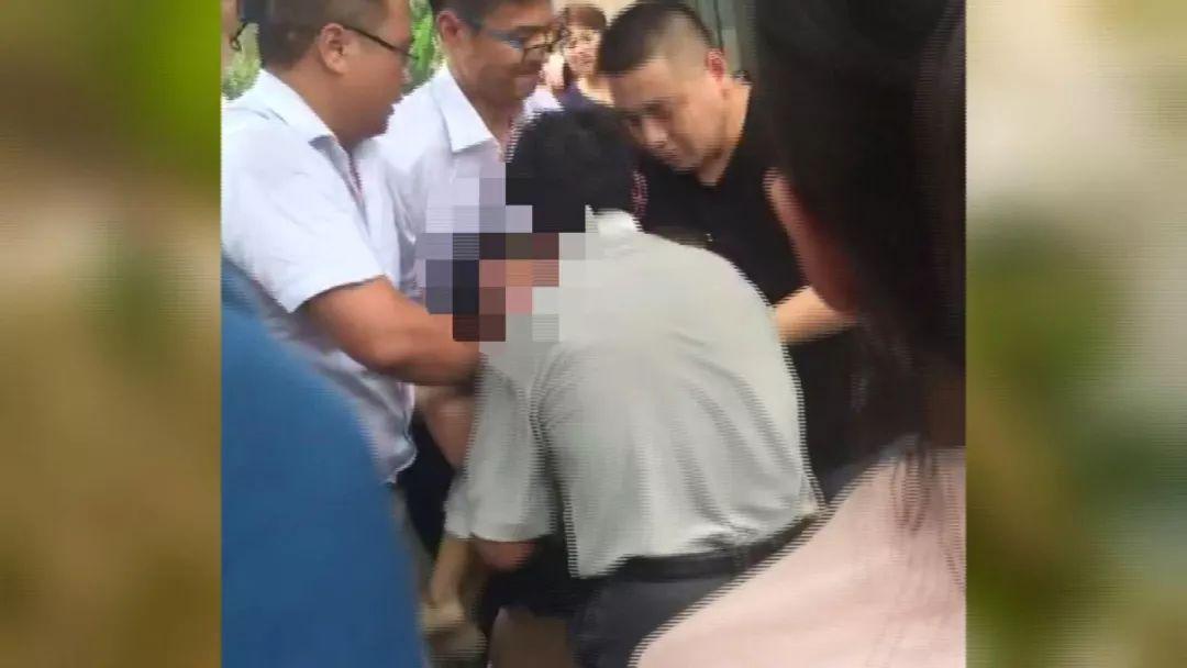 东京樱花洒向巴黎的街╰ 第3页