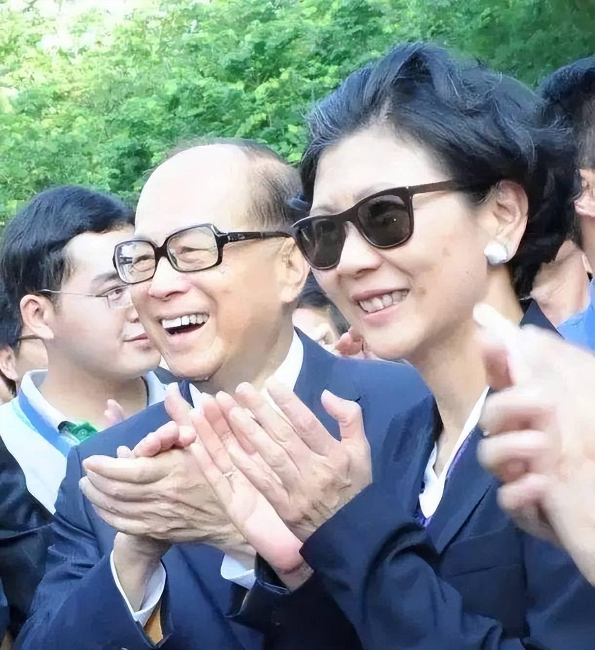 迷雾中的秘密  _1 第2页