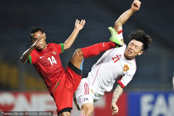 国足0-1不敌印尼，无缘世界杯，足球路上的遗憾与反思