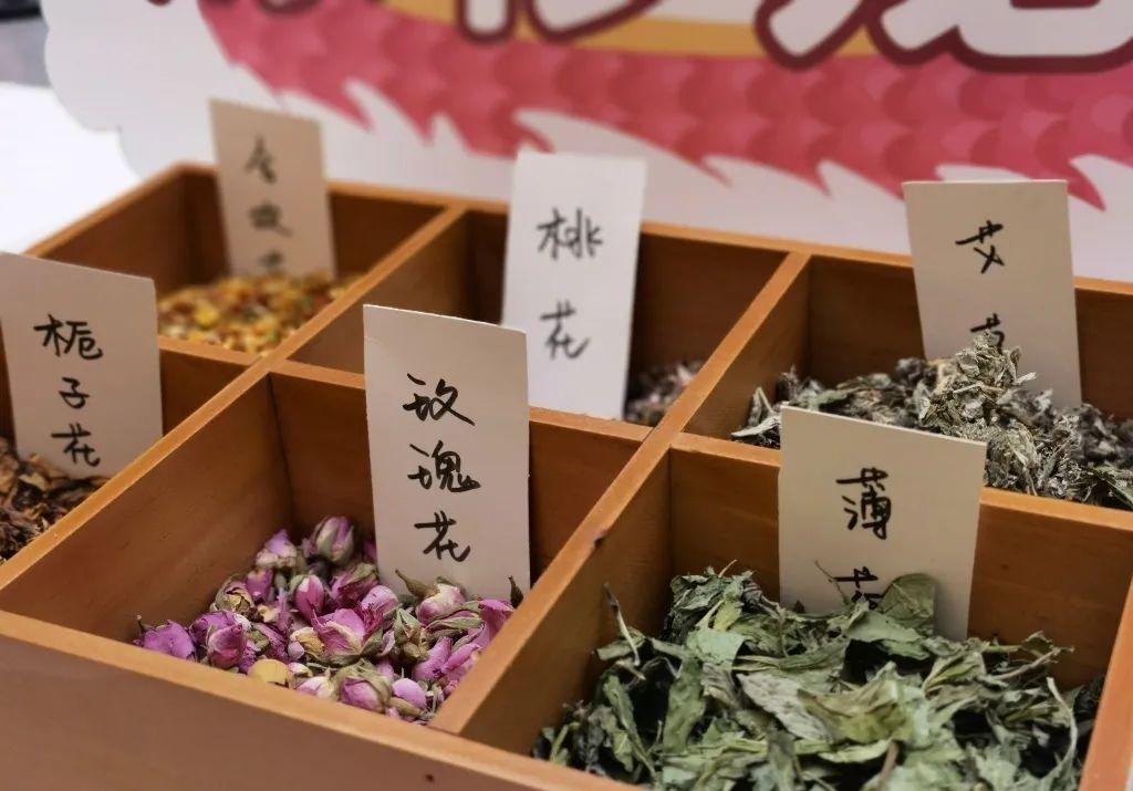 揭秘蜜雪冰城，一杯饮品背后的利润秘密