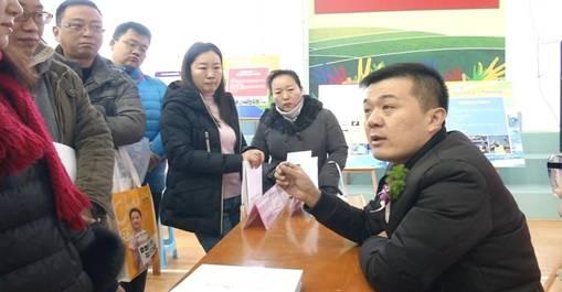 各地各高校招生咨询会密集举办，解读学子未来之路