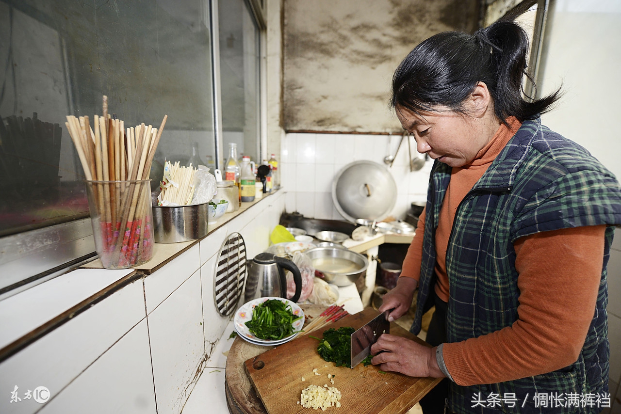 阿姨烧饭保住166万，背后的故事令人动容