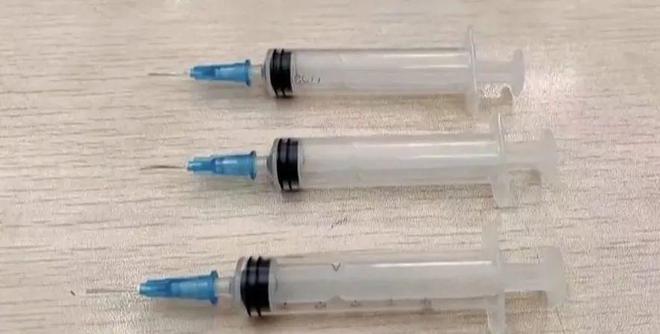被注射器扎过的皮肤什么样